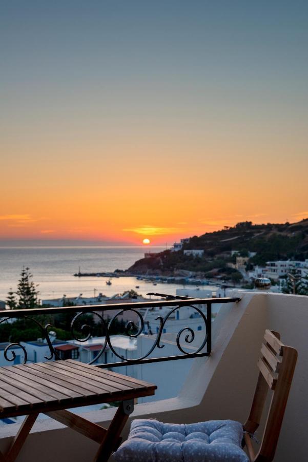 Guesthouse Eri Кинион Экстерьер фото