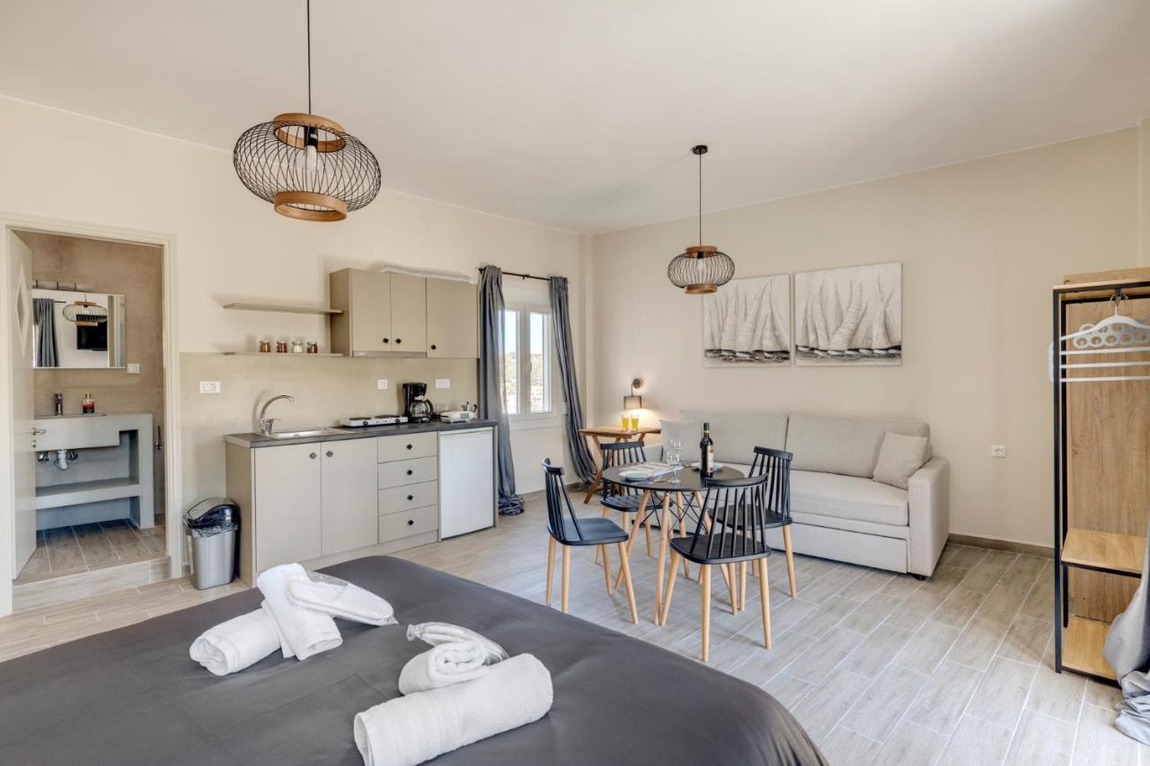 Guesthouse Eri Кинион Экстерьер фото